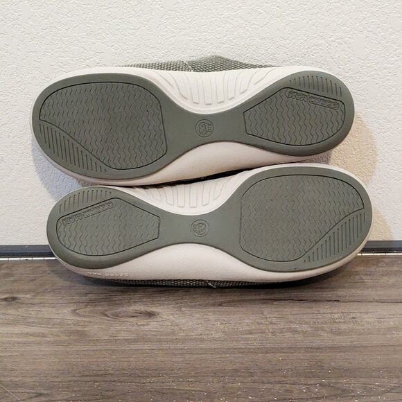 Gecko Man powered by walk hero canvas slipper shoes like new 14 - Picture 7 of 8